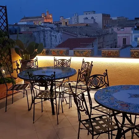 Saint George's House & Pachino