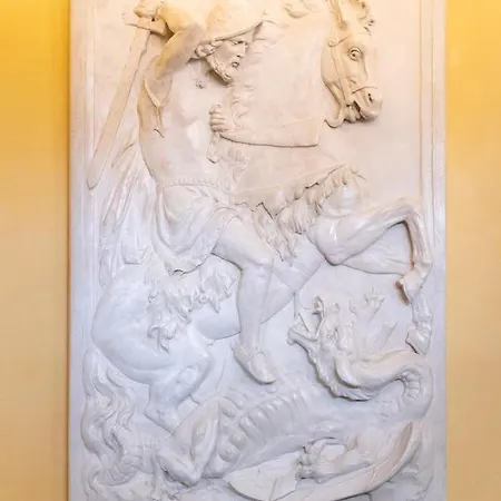 Saint George's House & Apartahotel Pachino