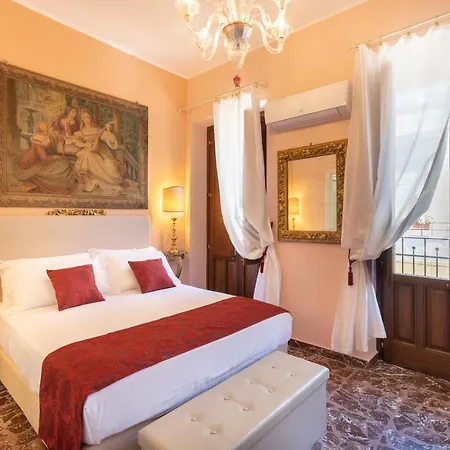 Saint George's House & Apartahotel Pachino