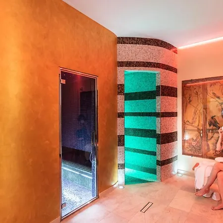 Aparthotel Saint George's House &