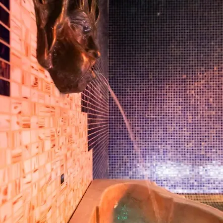 Saint George's House & Apartahotel Pachino