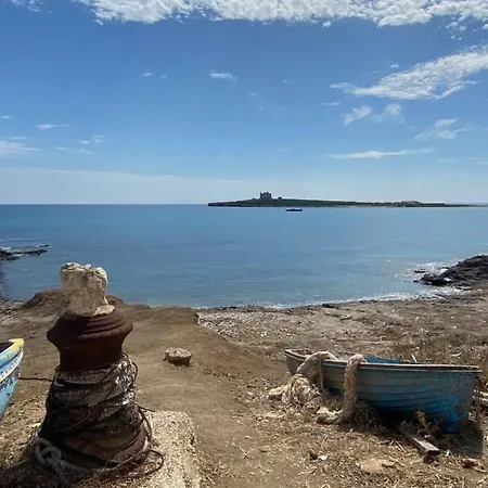 Saint George's House & Apartahotel