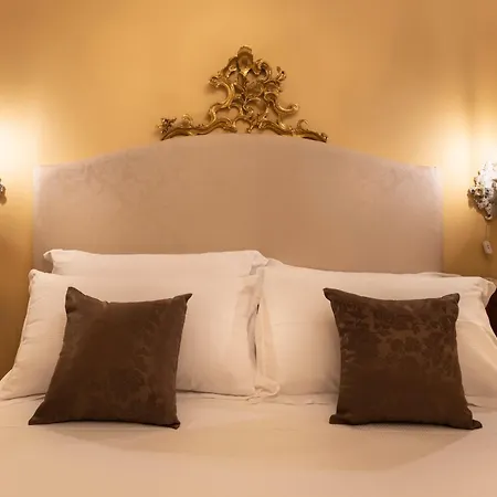 Aparthotel Saint George's House &